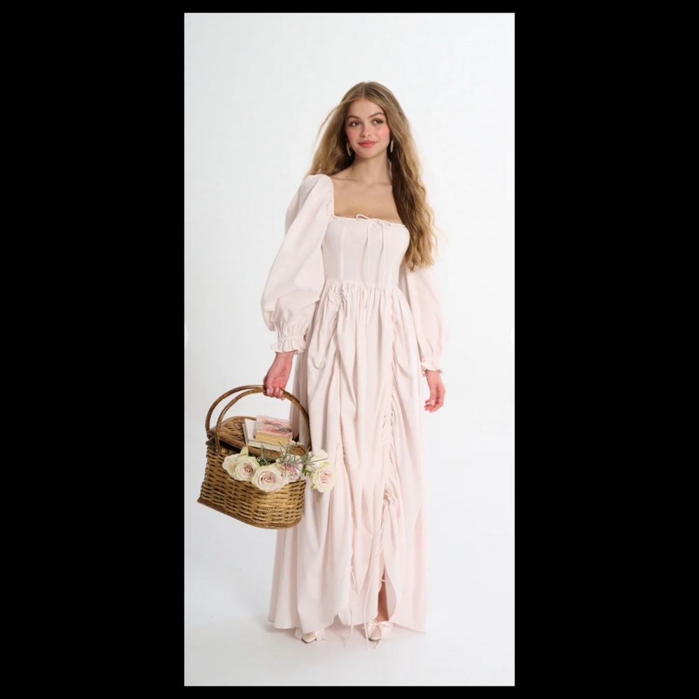 Selkie Lickity Split Romantics dress- size med